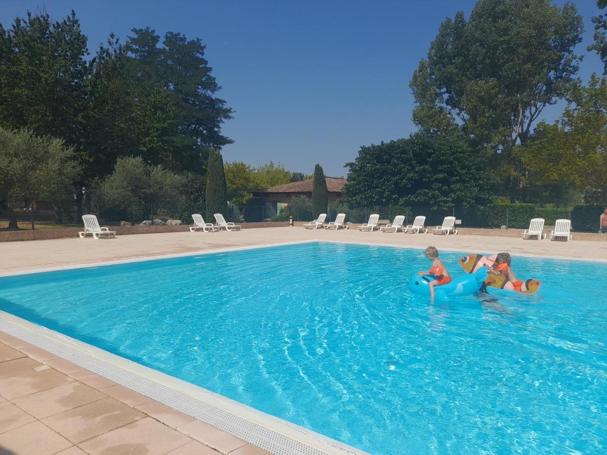Camping Tikayan L'Oxygene Valensole Buitenkant foto